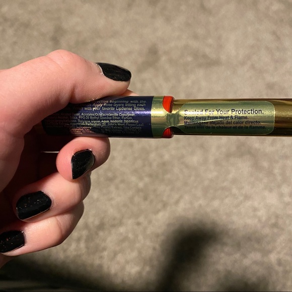 Fly Girl Lipsense - Picture 3 of 4